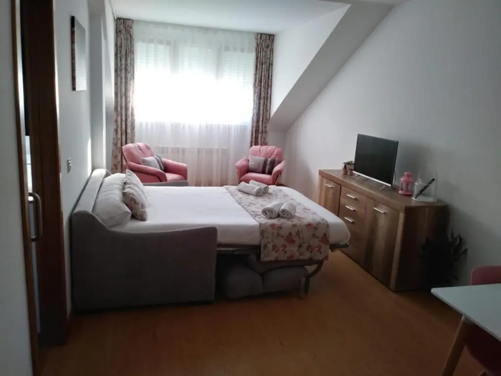 apartamento teleña 4